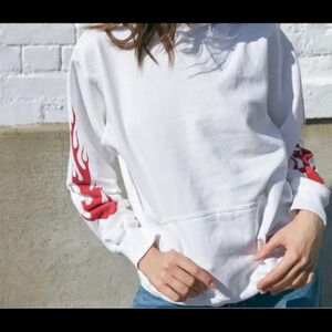 Brandy Melville | Tops | Brandy Melville Erica Narragansett Rhode